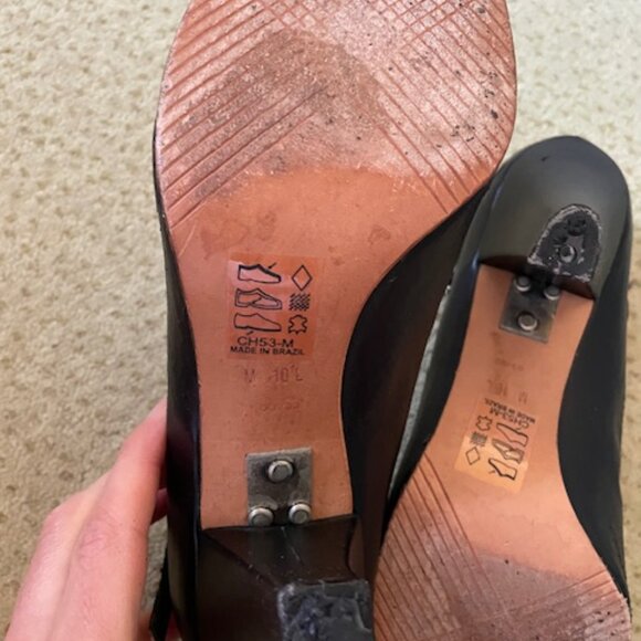 Black Heels, Size 10 - Picture 6 of 10